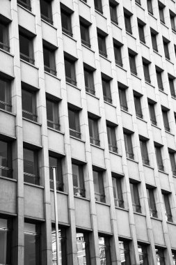 Windows bir satırda ile bina