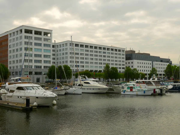 Stadsgezicht in Antwerpen — Stockfoto