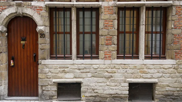 Фасад Старого Дома Антверпене Бельгия — стоковое фото