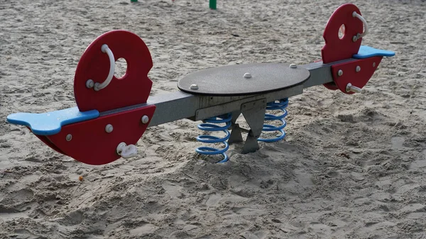 Ekipman Antwerp, Belçika bir parkta çocuk oyun.