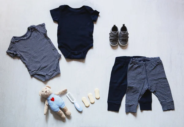Bebek Giyim, çocuk moda kavramı. 