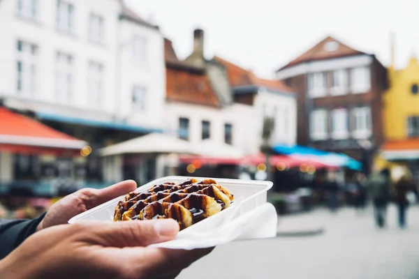 Tradiční belgické dezert, pečivo - Belgie chutnou vafli s — Stock fotografie