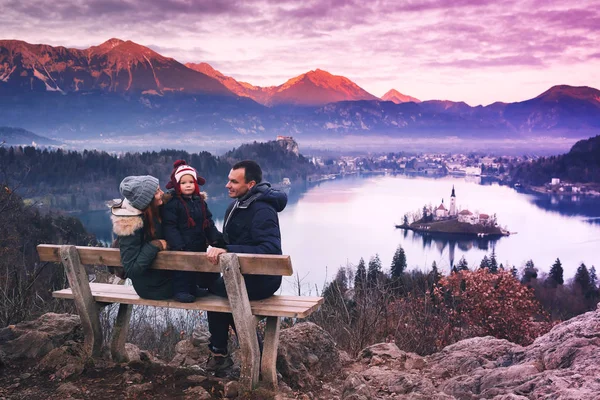 Voyage en famille Europe. Lac de Bled, Slovénie . — Photo