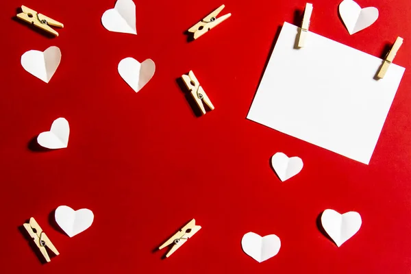 Composición Para Día San Valentín Pinzas Ropa Corazones Papel Para —  Fotos de Stock