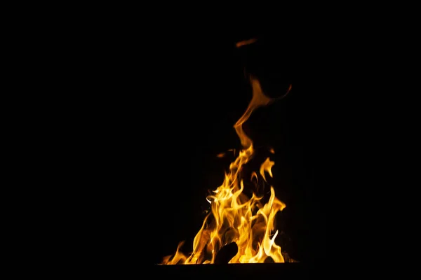 Gevaar Vuur Een Donkere Achtergrond Achtergrond Van Het Vuur Brand — Stockfoto