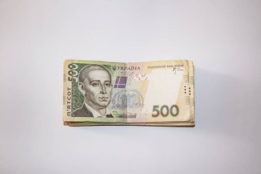 Ukrayna parası. Hryvnia 500. 500 Hryvnia 'lık Ukrayna banknotları. Birkaç Ukrayna Hryvnia banknotu.
