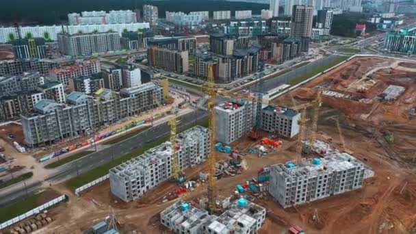 Sleeping area in ecologically clean area near forest away noisy city. — Stock Video