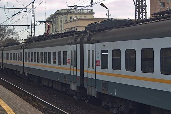 Vlak Odjíždí Nádraží — Stock fotografie