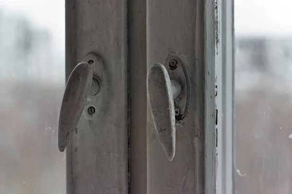 Las Manijas Vieja Ventana Madera — Foto de Stock