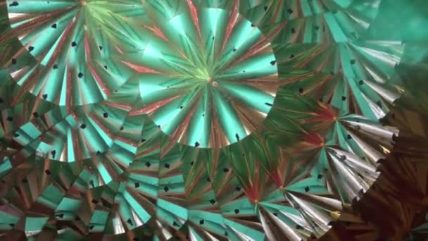 Φόντο Του Καλειδοσκοπίου Πυροβολισμός Γίνεται Ένα Πραγματικό Καλειδοσκόπιο Γεωμετρικά Σχήματα — Αρχείο Βίντεο