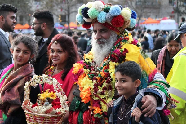 Londra, Regno Unito. 16 ottobre 2016. Il sindaco di Londra Festival di artisti Dewali e scene a Trafalgar Square — Foto Stock