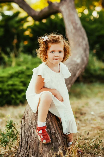 Bella famiglia divertente — Foto Stock