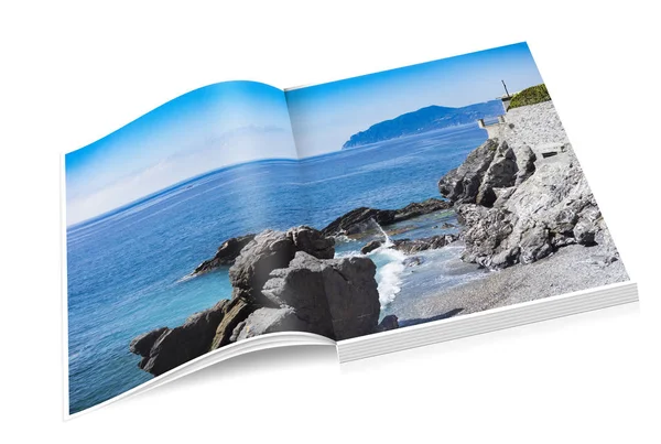 Libro de la costa rocosa de Nervi en Génova . —  Fotos de Stock