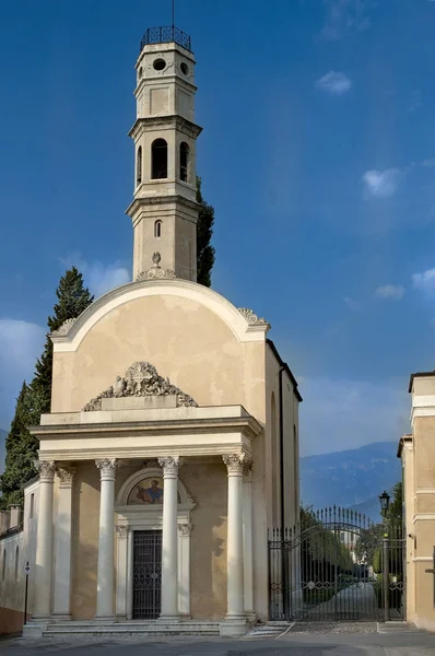 Church in Bassano del Grappa — Stok fotoğraf