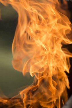 Izgara çekim alevler