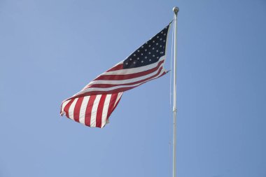 Amerikan bayrağı havada flapping