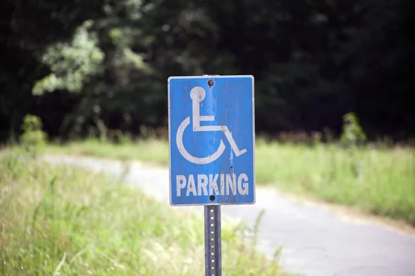 Znak parkingowy dla niepełnosprawnych Obrazek Stockowy