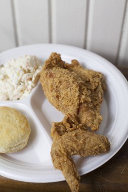 kızarmış tavuk yemek