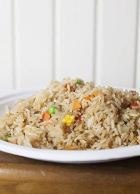 Asya kızarmış pilav