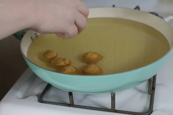 Cooking Hush Puppies