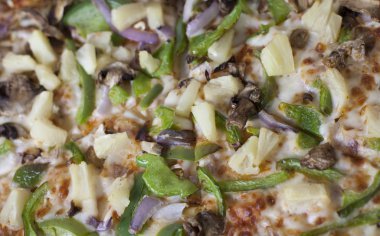 Büyük Vejetaryen Pizza