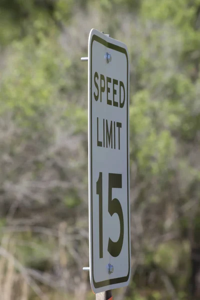 Tempolimit-Schild — Stockfoto