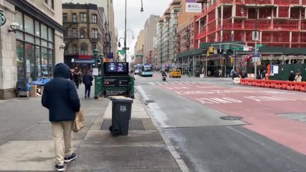 Nuevo Autobús Calle Ciudad Nueva York Permite Autobuses Vehículos Comerciales — Vídeo de stock