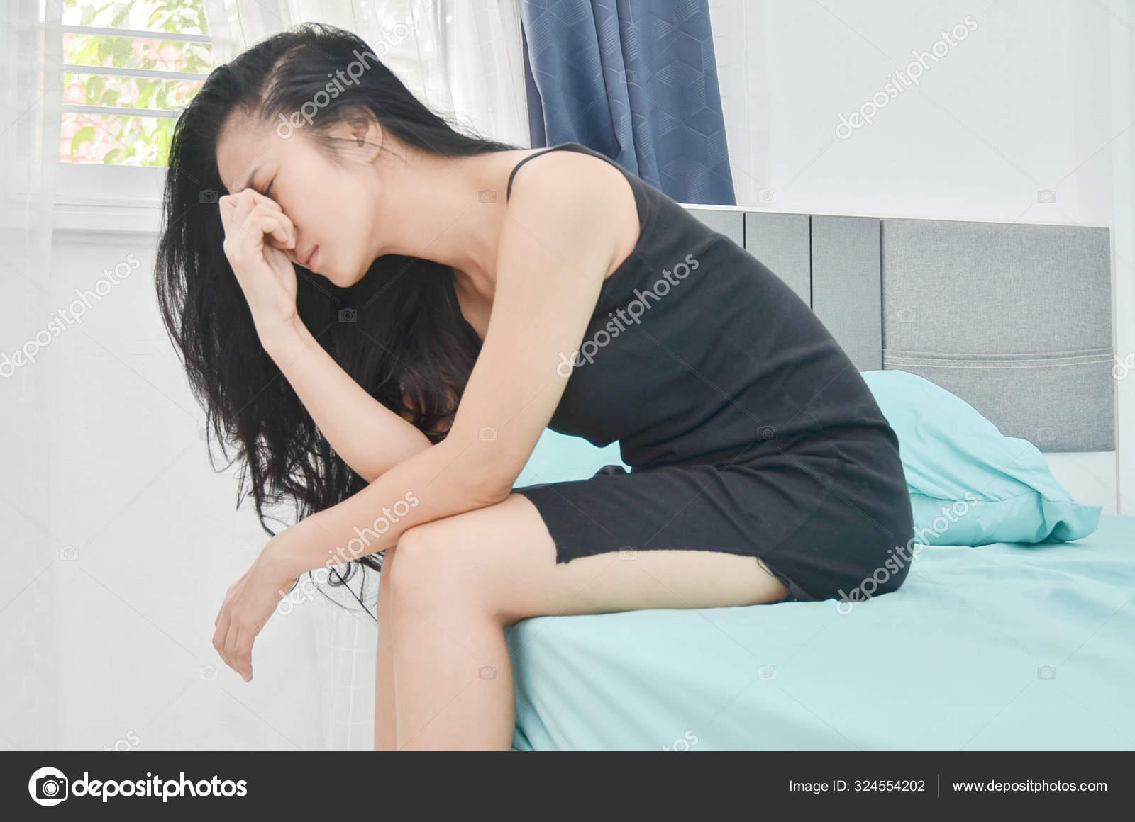 Sexy Asian Women Galleries