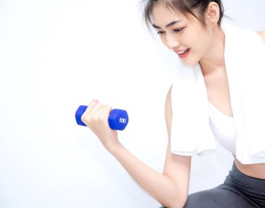 Beyaz arkaplan kullanan insanlar.