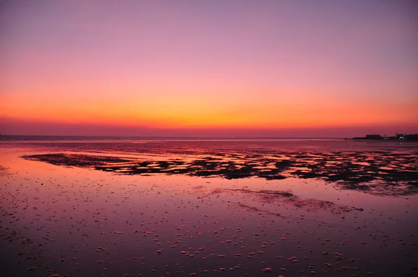 Crepúsculo en el mar — Foto de Stock