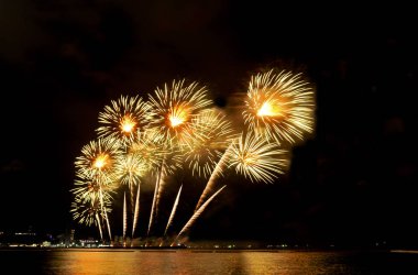 Pattaya-Tayland 24-25 Pattaya Uluslararası Havai fişek Festivali 2019 Pattaya sahilinde 24-25 Mayıs 2019 Pattaya, Tayland 