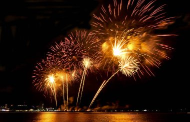 Pattaya-Tayland 24-25 Pattaya Uluslararası Havai fişek Festivali 2019 Pattaya sahilinde 24-25 Mayıs 2019 Pattaya, Tayland 