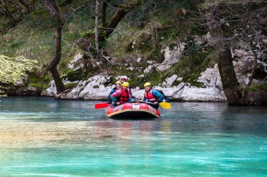 Mart 27th 2011 Konitsa, Yunanistan - Voidomatis nehir, Epirus, Yunanistan'ın Rafting.