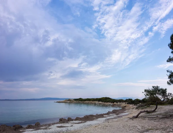 Beautiful scenery by the sea in Vourvourou, Chalkidiki, Greece — Stock Photo, Image