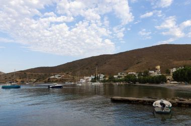 Emporios Köyü, Kalimnos adası, Oniki Ada, Yunanistan Deniz güzel sahne