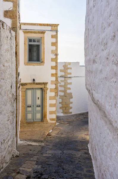 Patmos adası, Oniki Ada, Yunanistan chora şehrindeki geleneksel mimari — Stok fotoğraf