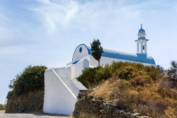 Schöne Kleine Weiße Kirche Lipsi Insel Dodekanes Griechenland — Stockfoto