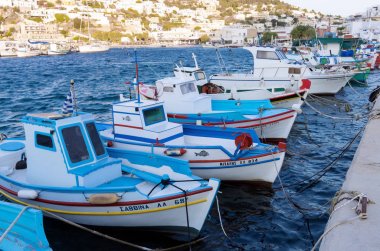 24th Ağustos 2017 - Leros Adası, Oniki Ada, Yunanistan - Leros küçük liman Panteli köyde