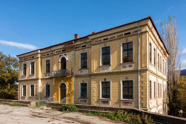 Stara Opuszczona Szkoła Publiczna Wsi Akritas Florina Grecja Zbudowana 1910 — Zdjęcie stockowe
