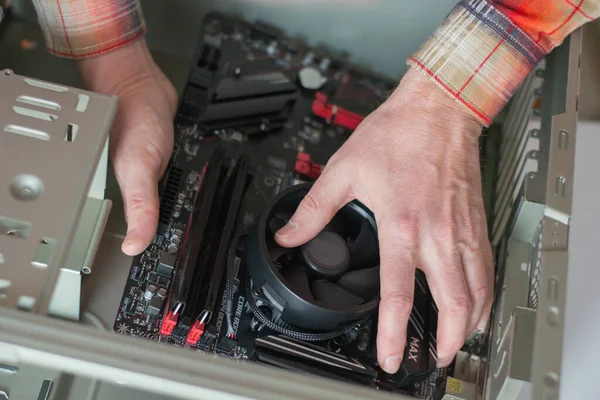 Instalación Una Nueva Placa Base Unidad Del Sistema Reparación Actualización — Foto de Stock