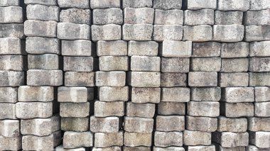 Uzun bir süre için kullanılan eski çamaşır makinesi