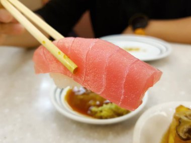 Mavi yüzgeçli orkinos yapılan Japon gıda-Toro suşi