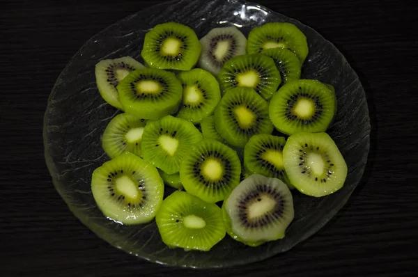 Juicy Sliced Green Kiwi Closeup — Stock Photo, Image