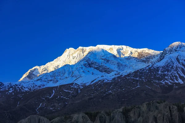 Sněžné Hory Nepálu Pozadí Modré Oblohy — Stock fotografie