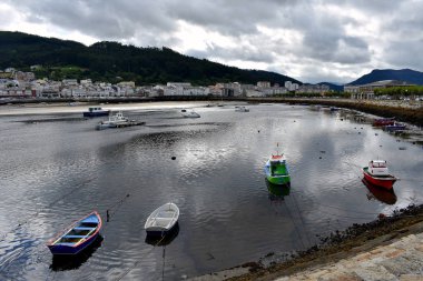 Viveiro, Lugo, Galiçya 'da balıkçı tekneleri. İspanya. Avrupa. 30 Eylül 2019