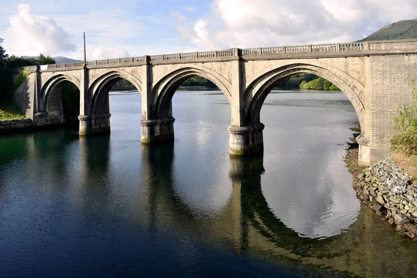 Most Portochao Most Torowy Rzece Landro Mieście Viveiro Lugo Galicja — Zdjęcie stockowe
