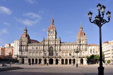 Mara Pita meydanında bir Corua belediye binası. La Corua, Galiçya. İspanya. Avrupa. 8 Ekim 2019