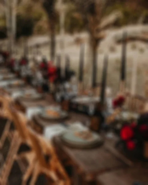 Vista Sfocata Della Tavola Nuziale Impostato Dining Suitable Sfondo Nozze — Foto Stock