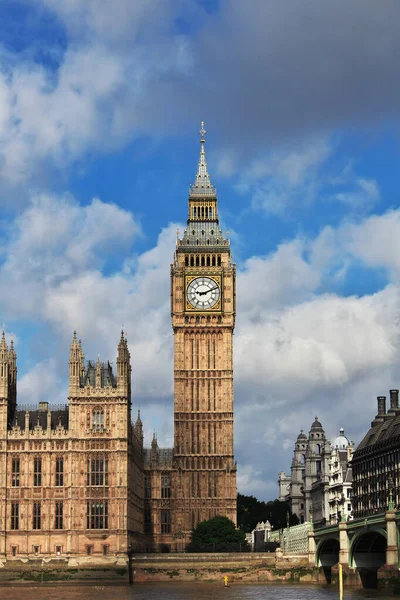 Big Ben clock tower in London, UK