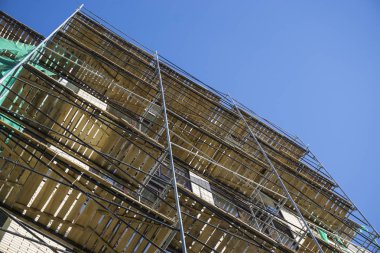 Metal kiriş geniş iskele platformları için sahne yapısı destek sağlayan